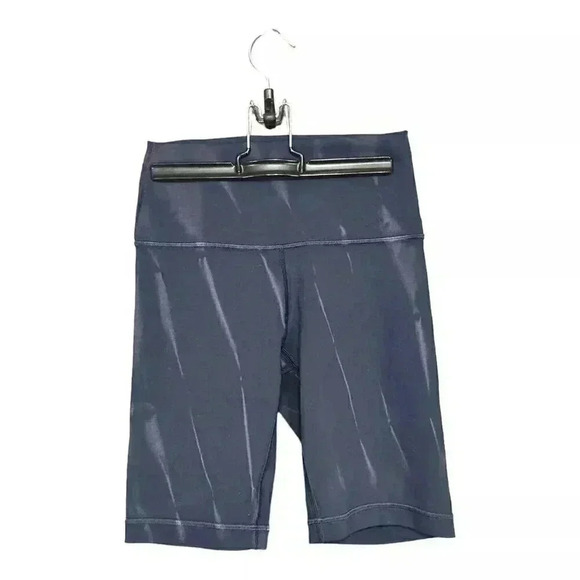Lululemon Wunder Train High-Rise Short 8” - Sun Bleached Navy Biker - Size 4 - Picture 1 of 5